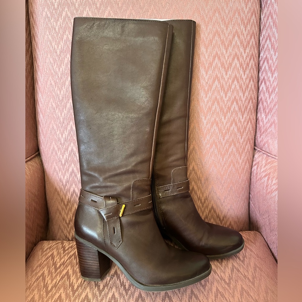 Naturalizer Heeled Riding Boots